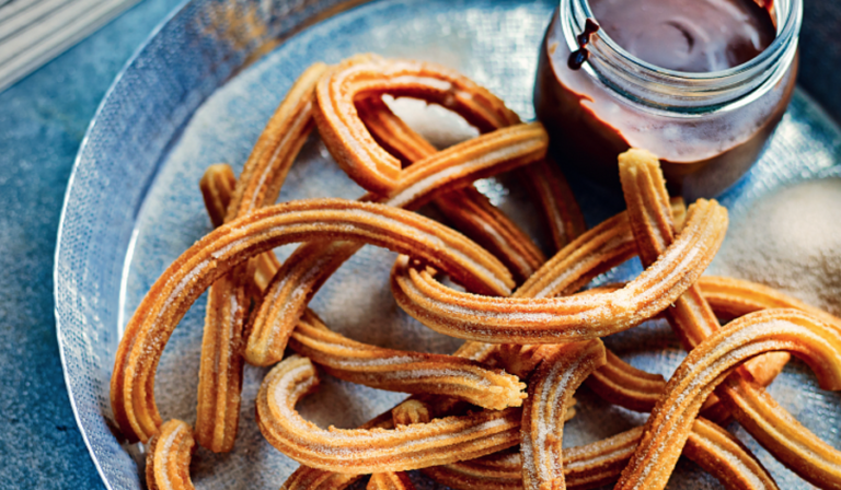 Churros con Chocolate